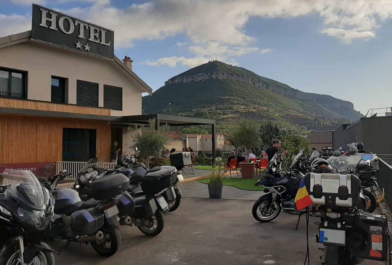 Hôtel la Capelle Millau Esterno foto